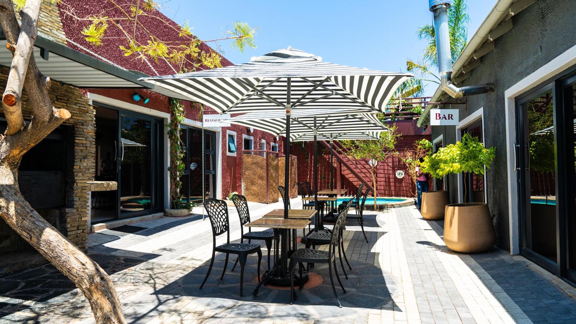 Windhoek Gardens Boutique Hotel Exterior photo